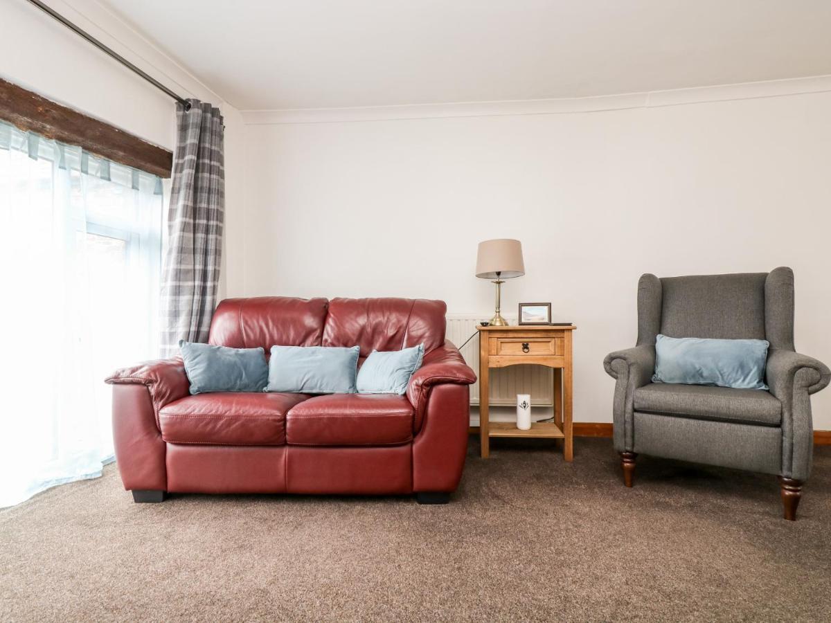Coach House Cottage Буде Экстерьер фото
